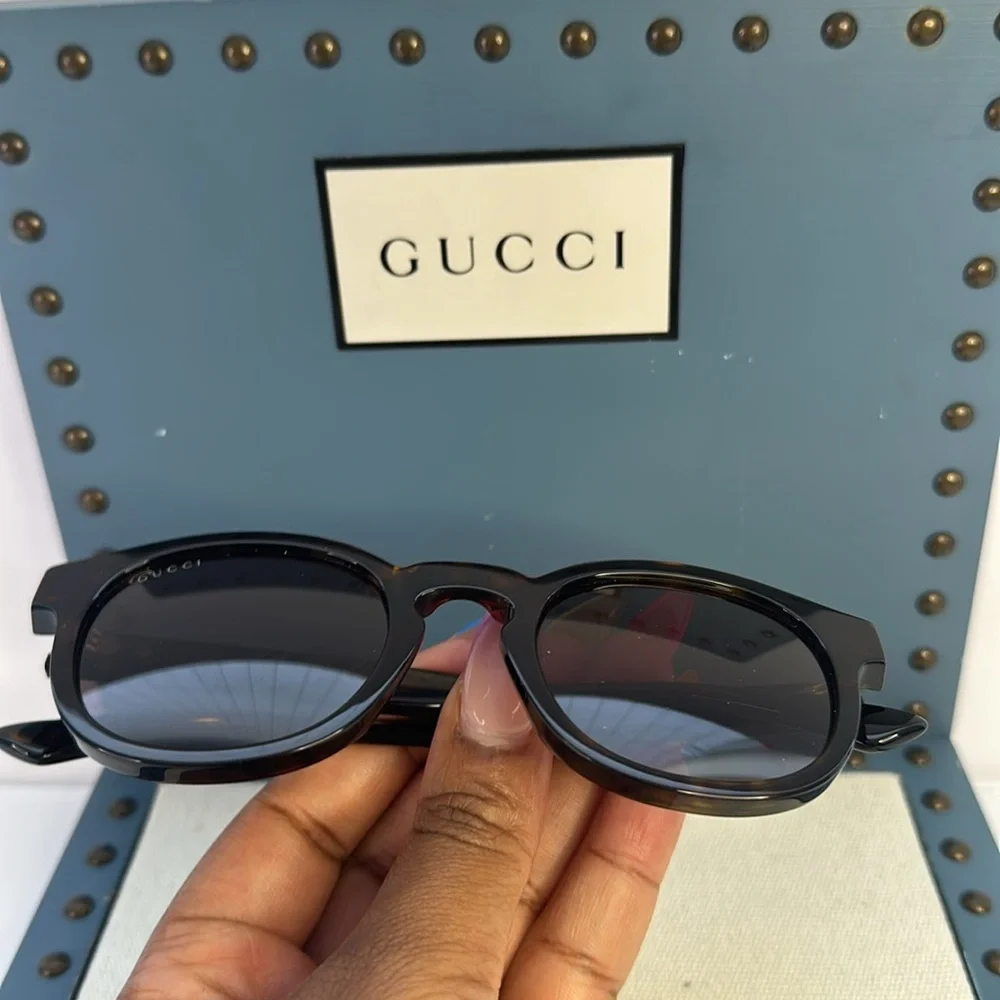 New Authentic Gucci GG0825S Shiny Dark Havana Sunglasses